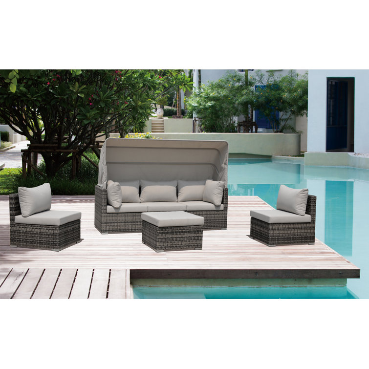 Brayden Studio® Strawser 83'' Wide Outdoor Wicker Patio Daybed with